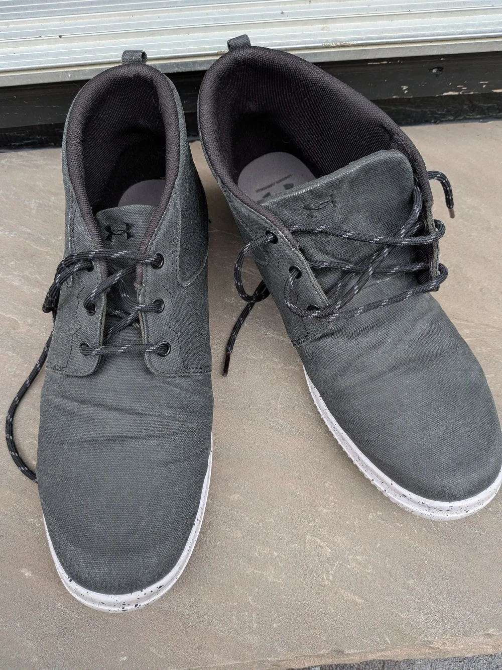 Under Armour Men's Black Canvas Chukka Boots